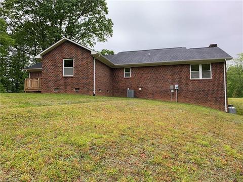 862 Champion Rd, Ferguson, NC 28624 photo 2