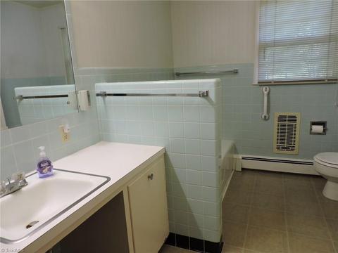 520 Shamrock Rd, High Point, NC 27265 photo 17