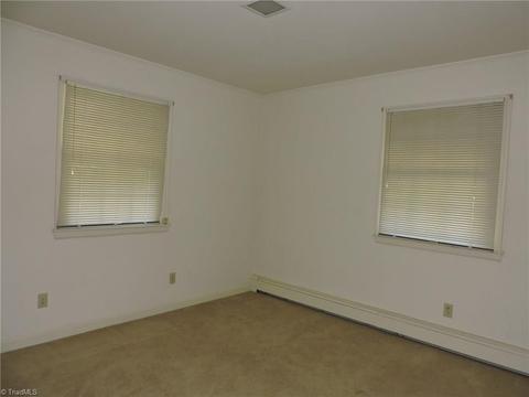 520 Shamrock Rd, High Point, NC 27265 photo 18