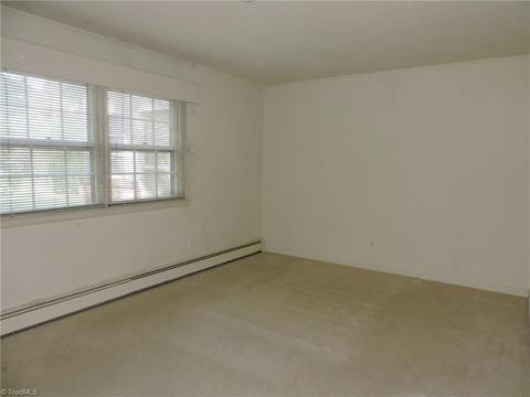 520 Shamrock Rd, High Point, NC 27265 photo 16