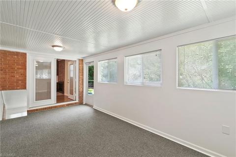 1505 Overbrook Ct, High Point, NC 27262 photo 26