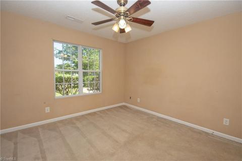 1224 Hampton Park Dr, High Point, NC 27265 photo 17