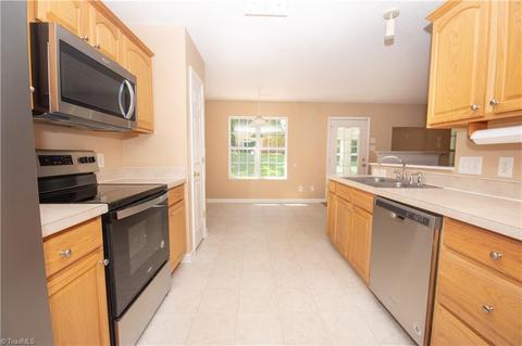 1224 Hampton Park Dr, High Point, NC 27265 photo 10
