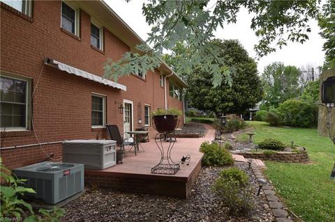 303 Unity St, Thomasville, NC 27360 photo 3