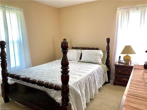 605 Rosecrest Dr, High Point, NC 27260 photo 12
