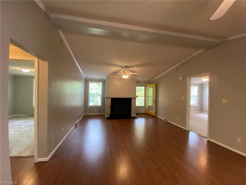 819 Dodson Mill Rd, Pilot Mountain, NC 27041 photo 4