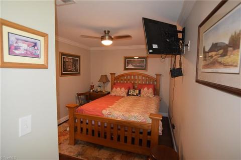 671 Tom Hunter Rd, Pilot Mountain, NC 27041 photo 12