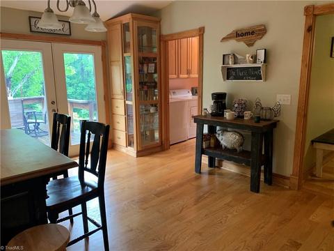 205 Pine Ridge Trl, Pinnacle, NC 27043 photo 5