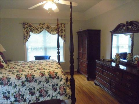 638 Tara Dr, High Point, NC 27265 photo 12