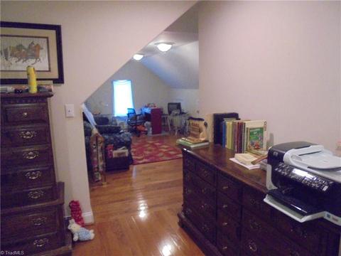 638 Tara Dr, High Point, NC 27265 photo 22
