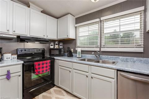 174 Speaks Rd, Olin, NC 28660 photo 11