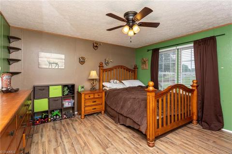 174 Speaks Rd, Olin, NC 28660 photo 18