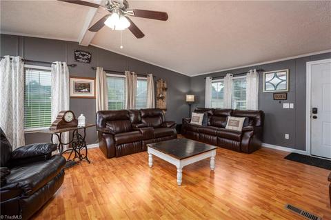 174 Speaks Rd, Olin, NC 28660 photo 7