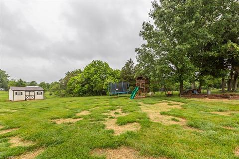 174 Speaks Rd, Olin, NC 28660 photo 20