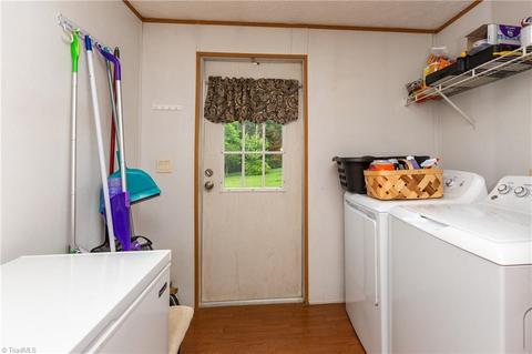174 Speaks Rd, Olin, NC 28660 photo 15