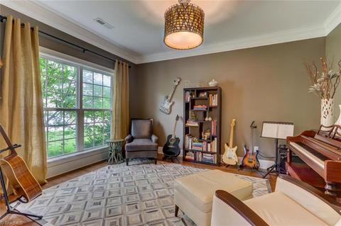 2328 Mill Ln, High Point, NC 27265 photo 5