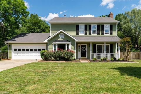 4106 Silver Fox Ct, High Point, NC 27265 photo 2