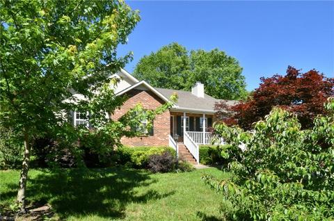 1763 Harper Spring Dr, Clemmons, NC 27012 photo 2
