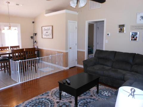 2471 Shadow Valley Rd, High Point, NC 27265 photo 5