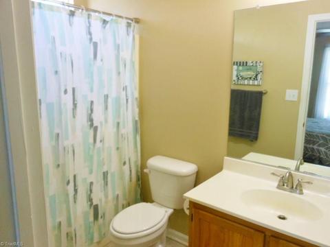 2471 Shadow Valley Rd, High Point, NC 27265 photo 13