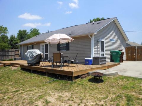 2471 Shadow Valley Rd, High Point, NC 27265 photo 19