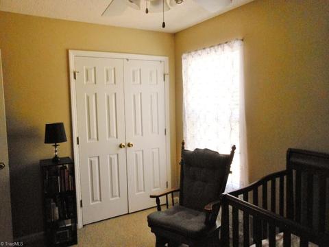 2471 Shadow Valley Rd, High Point, NC 27265 photo 17