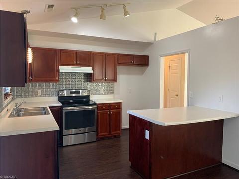 1121 Wesson Ct, High Point, NC 27265 photo 7