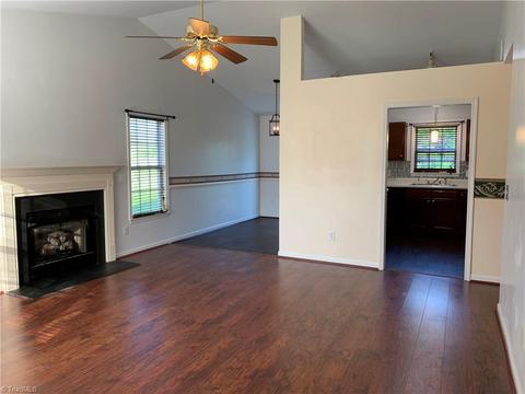 1121 Wesson Ct, High Point, NC 27265 photo 14