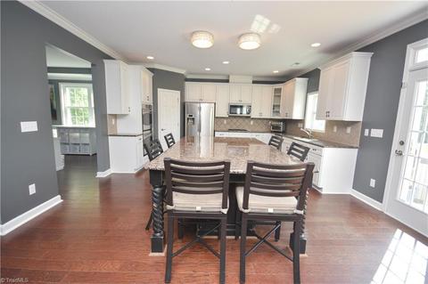 4608 River Valley Rd, High Point, NC 27265 photo 3