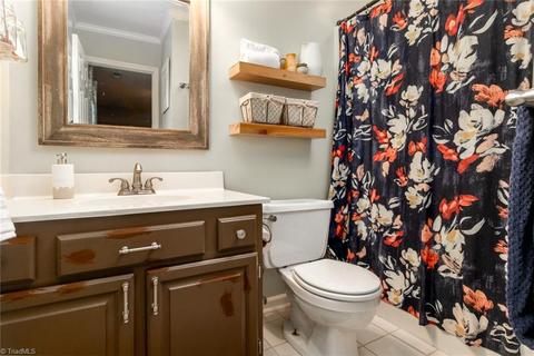 2453 Willard Rd, High Point, NC 27265 photo 18