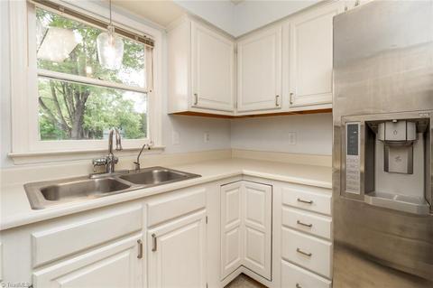 2453 Willard Rd, High Point, NC 27265 photo 14
