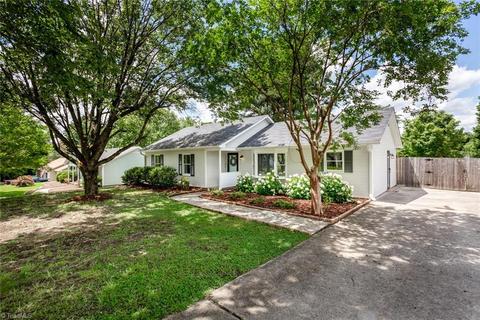 2453 Willard Rd, High Point, NC 27265 photo 1