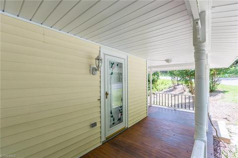 1871 Pine Hall Rd, Pine Hall, NC 27042 photo 4