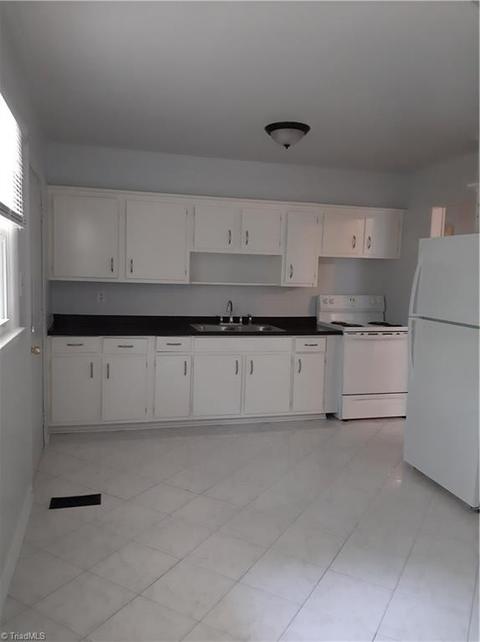 1012 Tabor St, High Point, NC 27262 photo 5