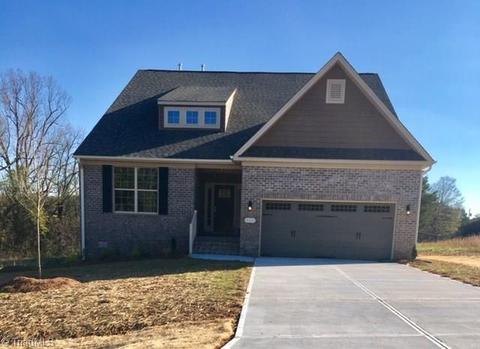 128 Saddlebrook Dr, Advance, NC 27006 photo 1