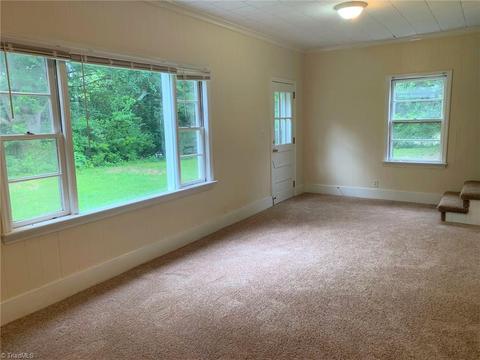 1430 Bragg Ct, High Point, NC 27265 photo 17