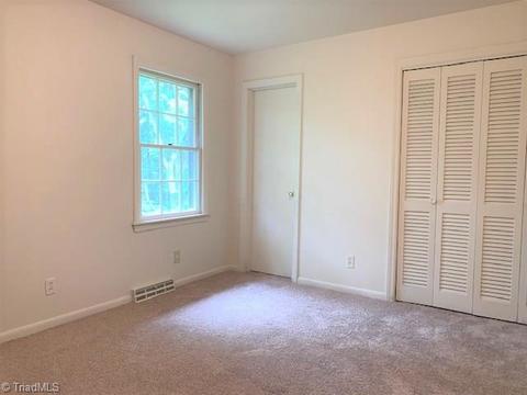 1430 Bragg Ct, High Point, NC 27265 photo 13