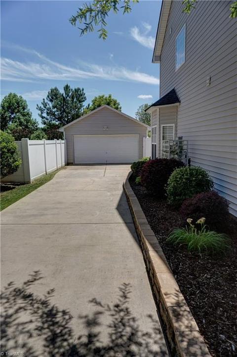 11138 Aprilia Ln, Cornelius, NC 28031 photo 22