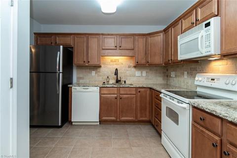 653 Ansley Way, High Point, NC 27265 photo 8