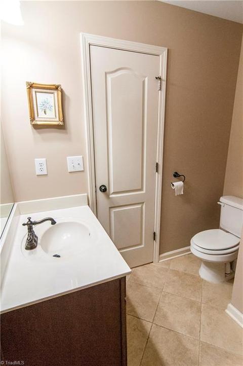 2311 Mill Ln, High Point, NC 27265 photo 25