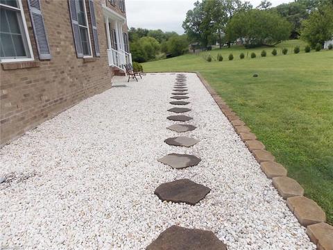 214 Maple Dr, Mount Airy, NC 27030 photo 6