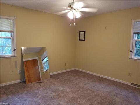 1602 Guyer St, High Point, NC 27265 photo 11