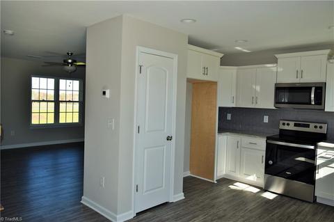150 Tilly Rd, Madison, NC 27025 photo 6