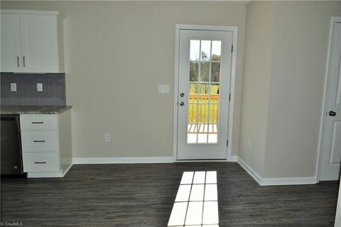 150 Tilly Rd, Madison, NC 27025 photo 9