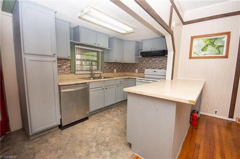 187 Erwin St, Cooleemee, NC 27014 photo 11