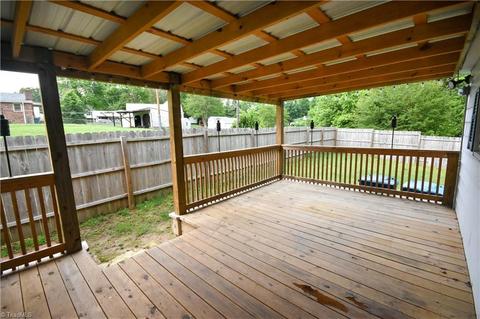 187 Erwin St, Cooleemee, NC 27014 photo 4