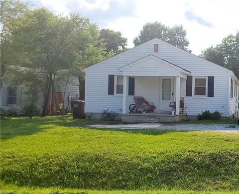 2728 Ingram Rd, High Point, NC 27263 photo 3