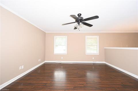2340 Spring Valley Dr, Clemmons, NC 27012 photo 9