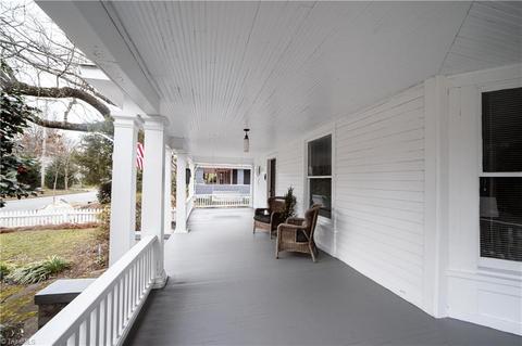 1100 Johnson St, High Point, NC 27262 photo 2