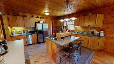968 Corner Rd, Pinnacle, NC 27043 photo 7